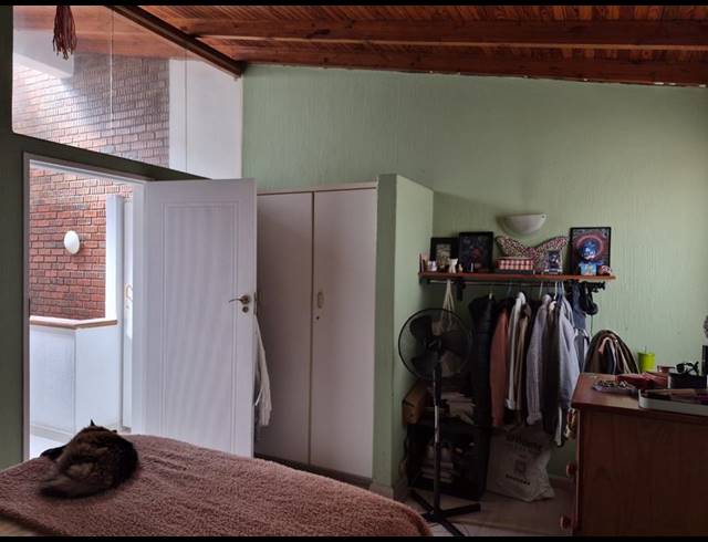 3 BEDROOM TOWNHOUSE FOR SALE IN THE HILL